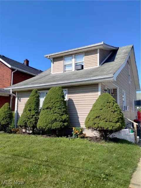 108 Manchester Ave, Youngstown, OH 44509