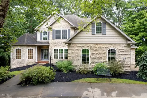 925 Woodmere, Wooster, OH 44691