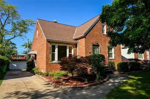 4033 Wyncote Rd, South Euclid, OH 44121
