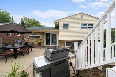 956 Wilder Ave, Elyria, OH 44035 photo 28