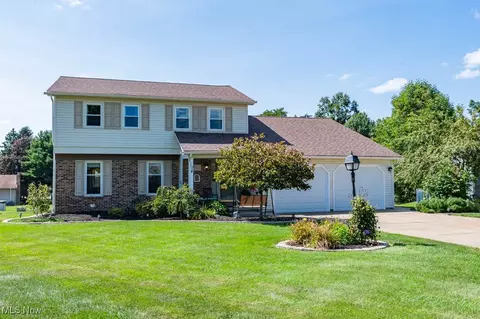 190 Caribou Dr, Youngstown, OH 44512