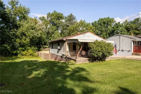 1302 Sorin Ave, Akron, OH 44310 photo 4