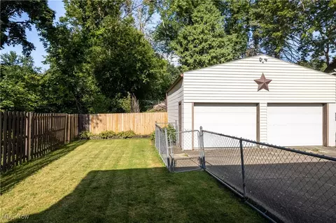 1302 Sorin Ave, Akron, OH 44310 photo 29