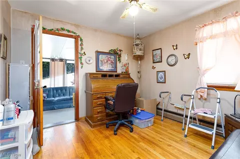 1302 Sorin Ave, Akron, OH 44310 photo 16