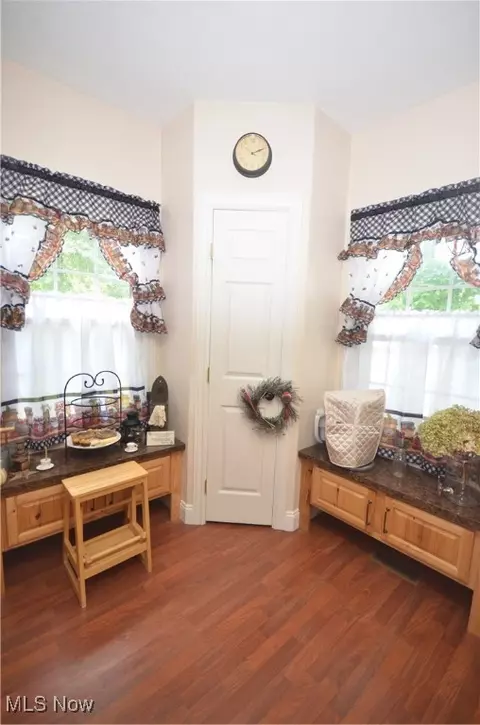 Kitchen - 4105 Hattrick Rd, Rootstown, OH 44272 photo 7 of 8