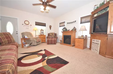 Living - 4105 Hattrick Rd, Rootstown, OH 44272 photo 1 of 3