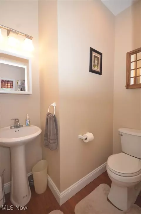 Bath - 4105 Hattrick Rd, Rootstown, OH 44272 photo 1 of 6