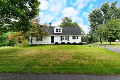 1290 Ridge Rd, Salem, OH 44460