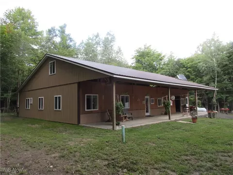 4001 Mann Rd, Andover, OH 44003