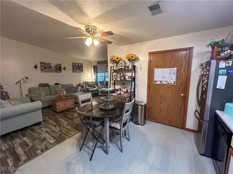 361 Meadowbrook Ave #2, Boardman, OH 44512 photo 5