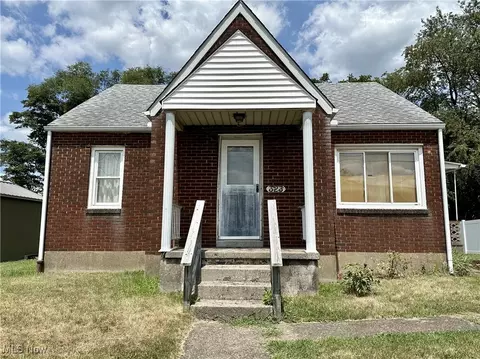 323 New York Blvd, Weirton, WV 26062