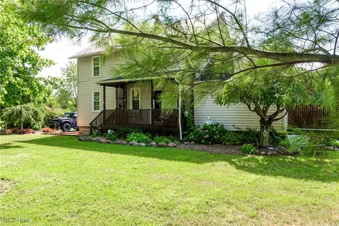 2640 Cooper Foster Park Road Rd, Vermilion, OH 44089