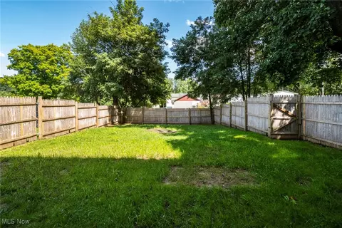 330 Cherry, Lisbon, OH 44432 photo 43
