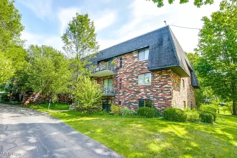 731 W Main St #A, Kent, OH 44240