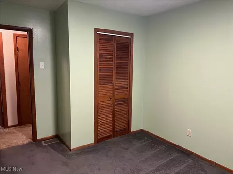702 Johnson Ave, Dennison, OH 44621 photo 14