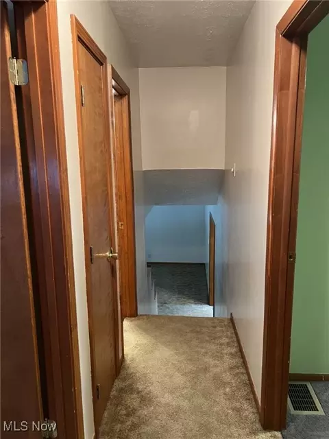 702 Johnson Ave, Dennison, OH 44621 photo 8
