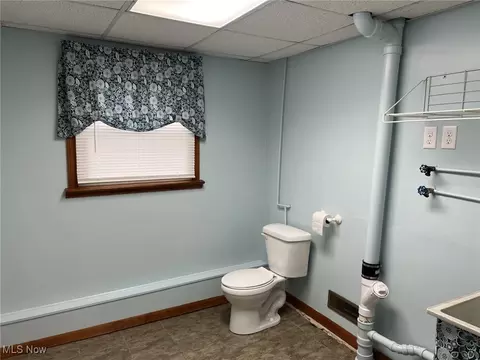 702 Johnson Ave, Dennison, OH 44621 photo 24