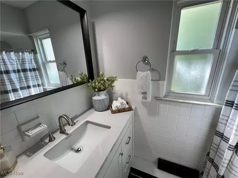 5352 Beechwood Ave, Maple Heights, OH 44137 photo 27