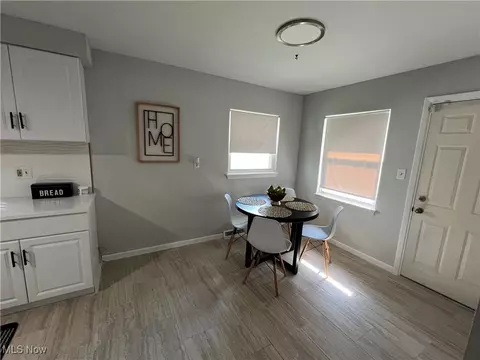 5352 Beechwood Ave, Maple Heights, OH 44137 photo 17