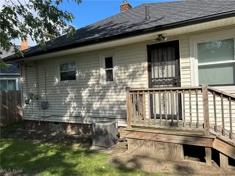5352 Beechwood Ave, Maple Heights, OH 44137 photo 42