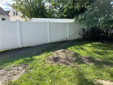 5352 Beechwood Ave, Maple Heights, OH 44137 photo 43
