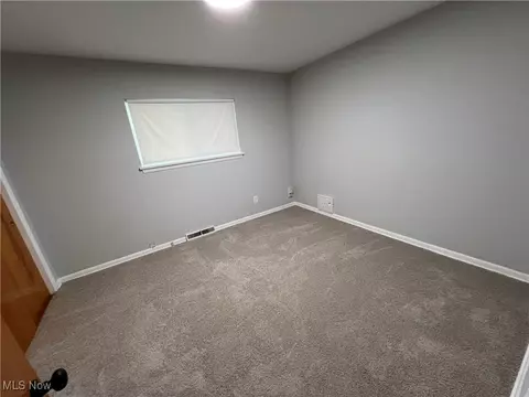 5352 Beechwood Ave, Maple Heights, OH 44137 photo 24