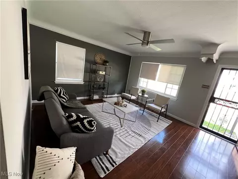 5352 Beechwood Ave, Maple Heights, OH 44137 photo 8