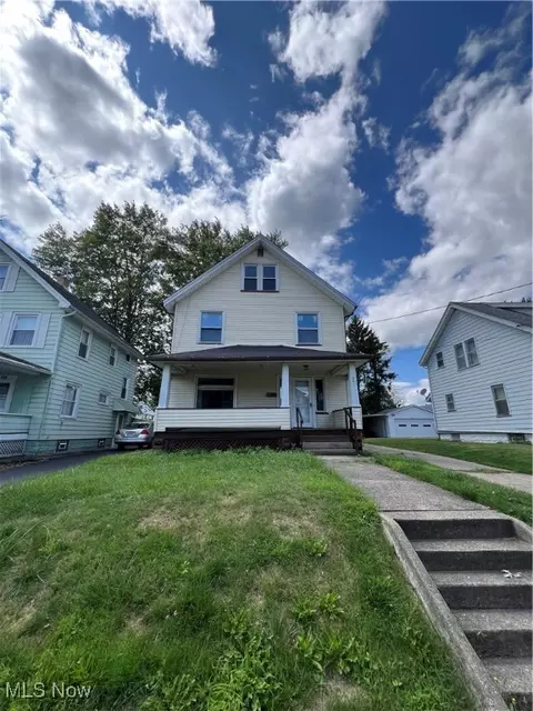 501 4th St, Struthers, OH 44471