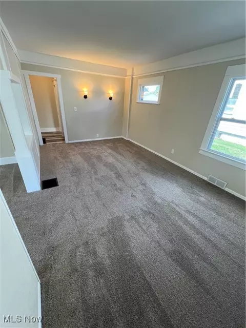 501 4th St, Struthers, OH 44471 photo 15