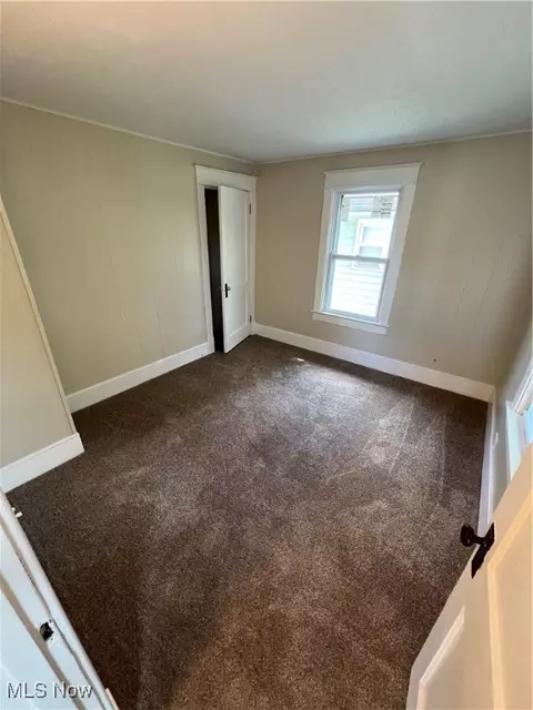 501 4th St, Struthers, OH 44471 photo 17