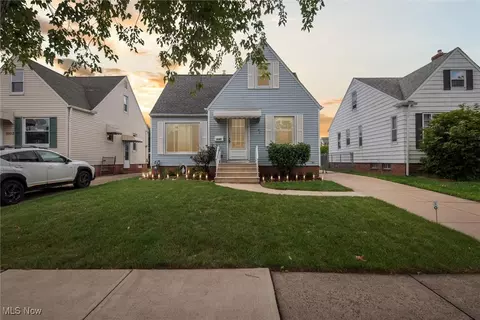 6107 Orchard Ave, Cleveland, OH 44129