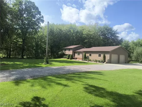 707 Dodgeville Rd, Jefferson, OH 44047