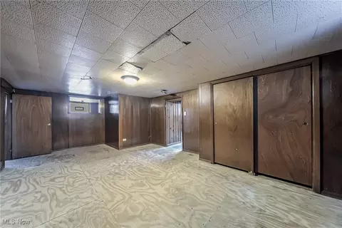 Bedroom - 1801 Rockefeller Rd, Wickliffe, OH 44092 photo 9 of 9