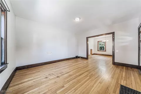Living - 1801 Rockefeller Rd, Wickliffe, OH 44092 photo 2 of 6