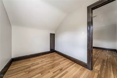 Bedroom - 1801 Rockefeller Rd, Wickliffe, OH 44092 photo 7 of 9