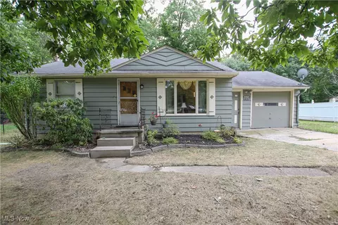 3872 Boston Rd, Brunswick, OH 44212