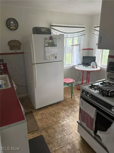 Kitchen - 2756 Winchell Rd, Aurora, OH 44202 photo 1 of 1