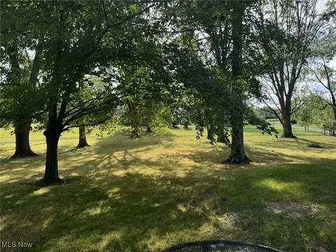 Exterior - 2756 Winchell Rd, Aurora, OH 44202 photo 9 of 10