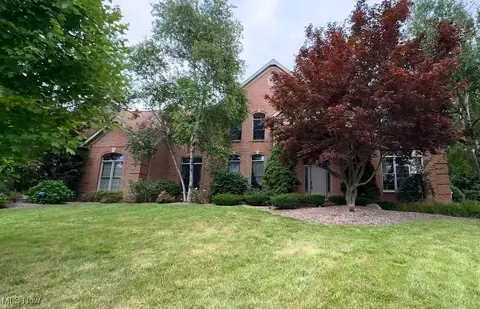 8207 Keswick Court Cir NW, Massillon, OH 44646