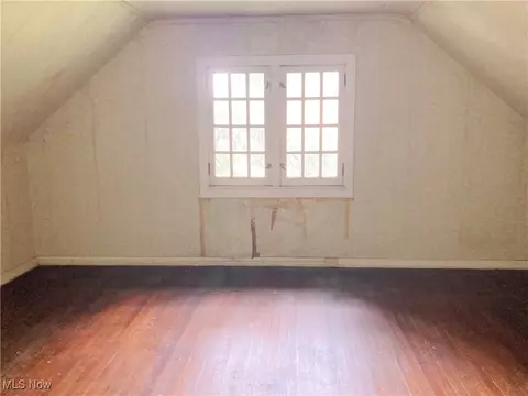1208 N Howard St, Akron, OH 44310 photo 17