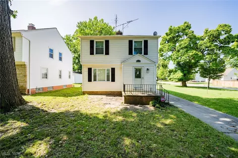 1830 Glenridge Rd, Euclid, OH 44117