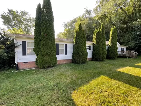 3524 End Ave SE, Canton, OH 44707 photo 2