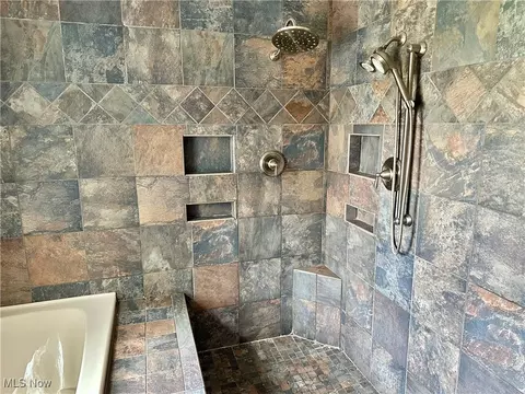 Bath - 412 Forest St, Lagrange, OH 44050 photo 2 of 5