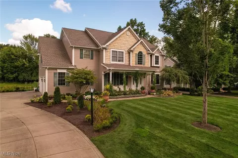 1779 E Sapphire Dr, Hudson, OH 44236