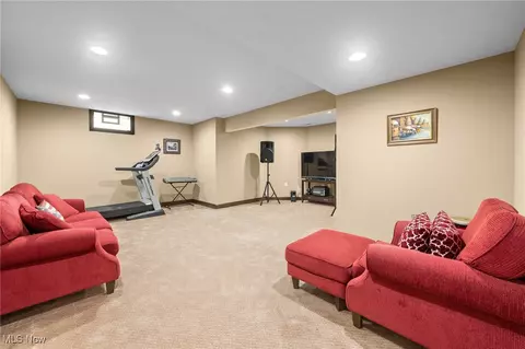 Other - 7232 Castle Pine Dr, Solon, OH 44139 photo 3 of 9