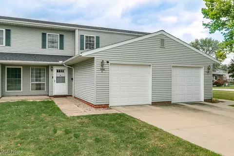 7990 Colonial Dr #C, Mentor, OH 44060