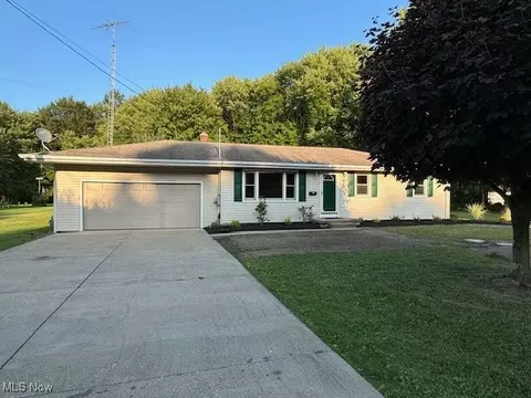 2505 S Canal St, Newton Falls, OH 44444