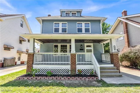 10800 Langton Ave, Garfield Heights, OH 44125