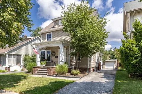 2071 Brown Rd, Lakewood, OH 44107