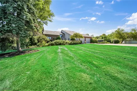 7605 Morley Rd, Concord, OH 44060